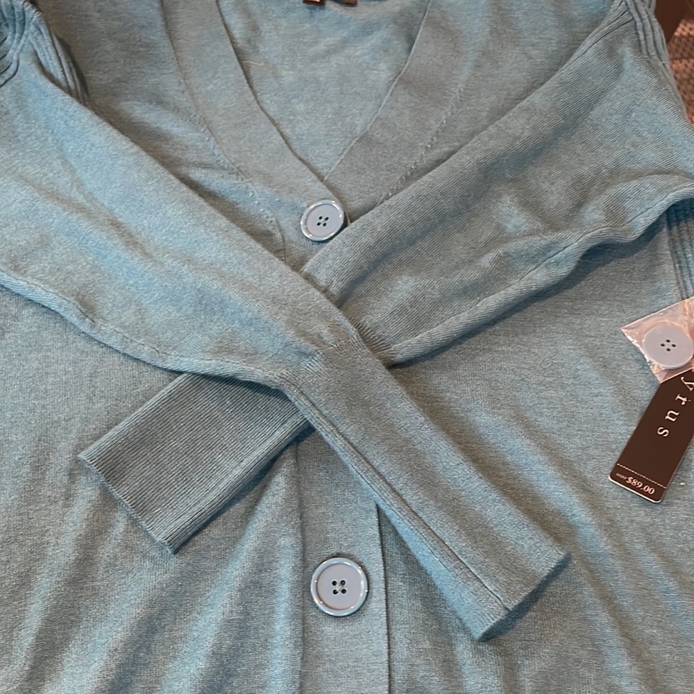 CYRUS Cardigan💙 - Picture 6 of 7